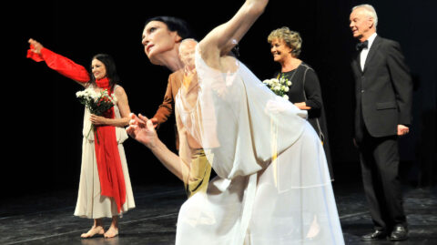 Carla Fracci: grande anche nella beneficienza